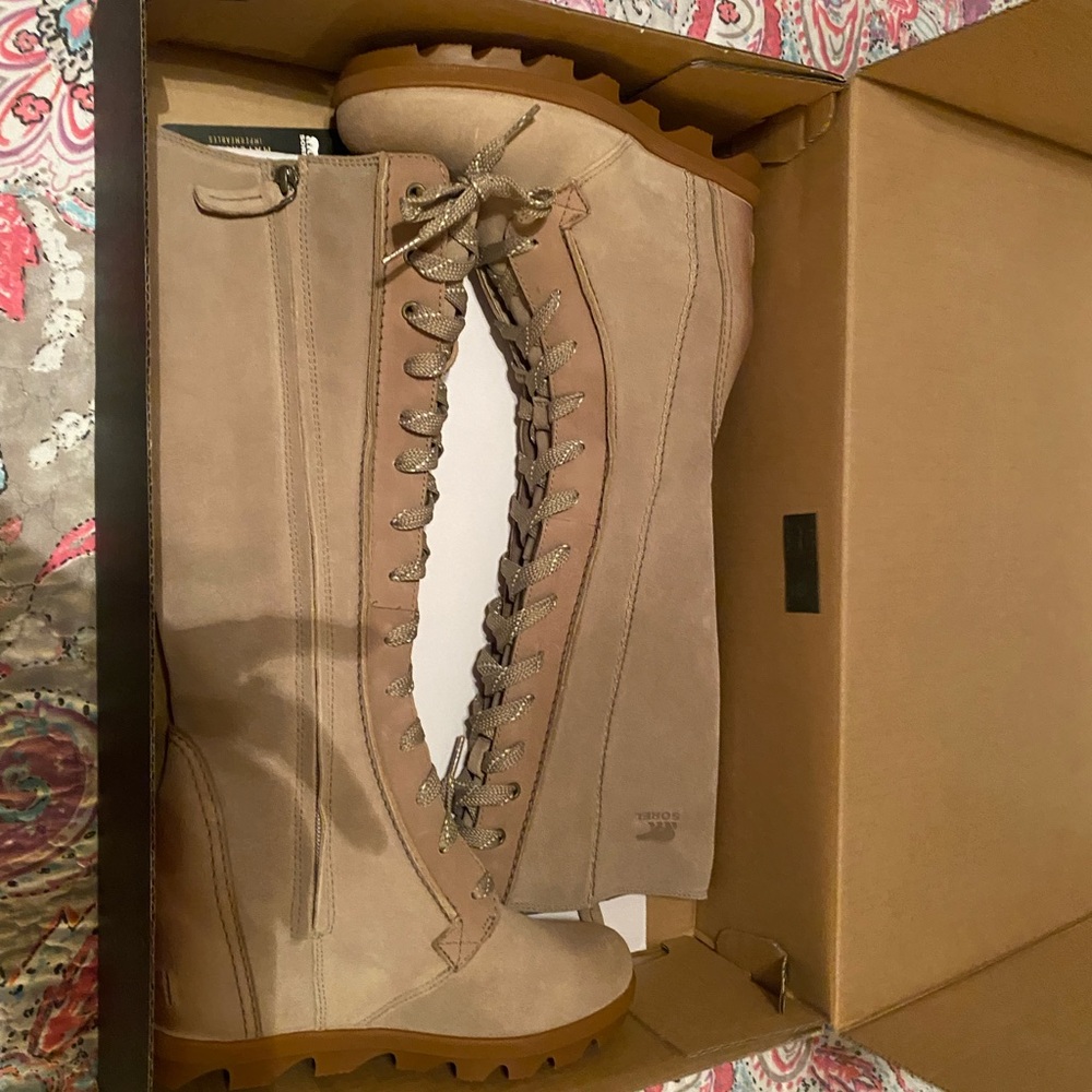 Sorel joan of Arctic wedge boot